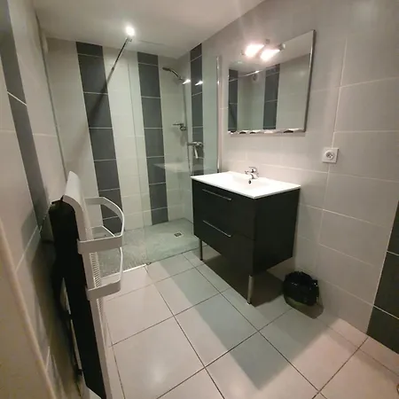 Appartement Climatise Saint Cyprien Village 아파트 생시프리앙